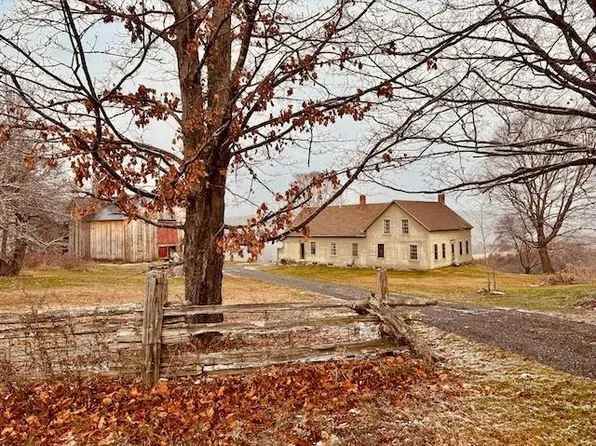 762 McLaren Hill Road, Barnet, VT 05821