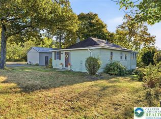 1217 N Ridge Rd, Perkasie, PA 18944