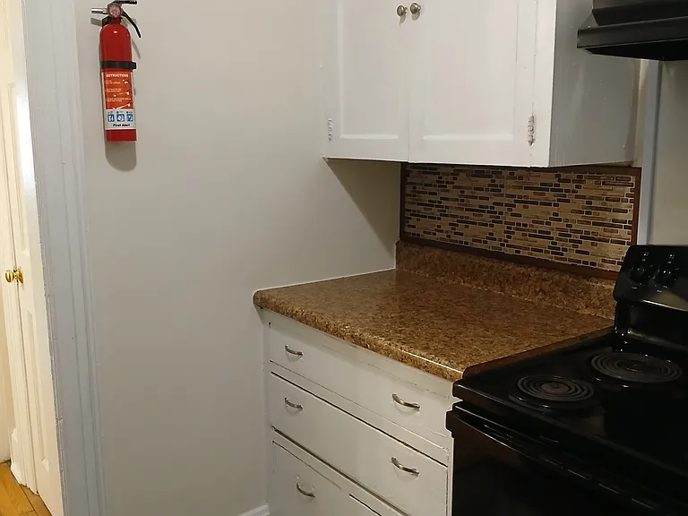 238 Rose St #A — Photo 11