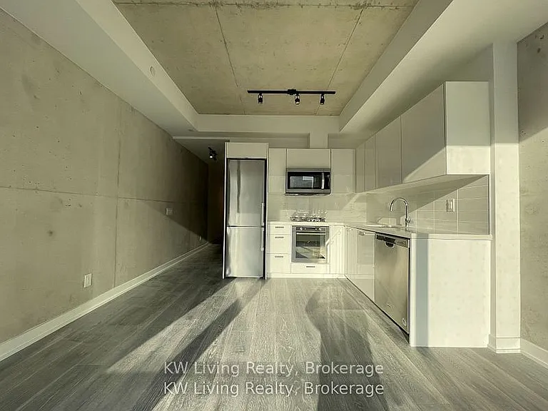 55 Ontario St #315 — Photo 7