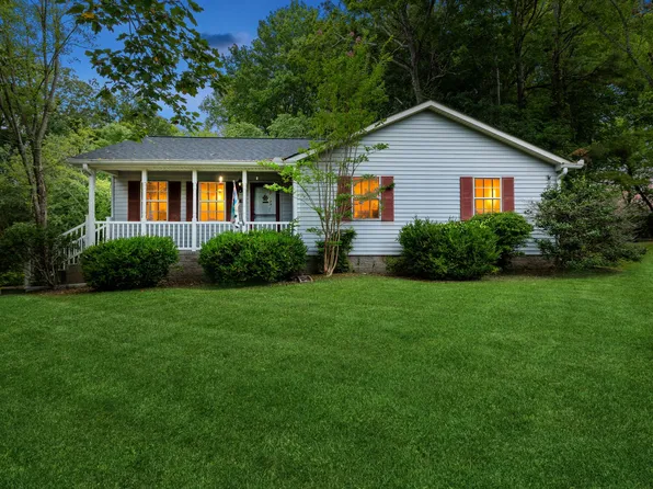 1011 Gill Rd, Ashland City, TN 37015