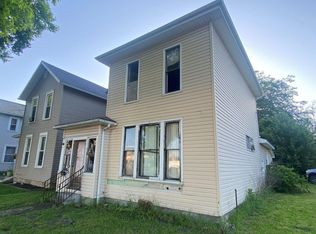 211 S Madriver St, Bellefontaine, OH 43311