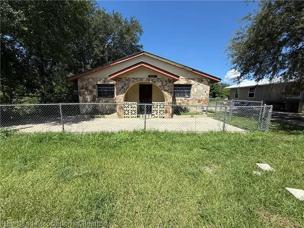 115 Lawrence Ave, Sebring, FL 33870