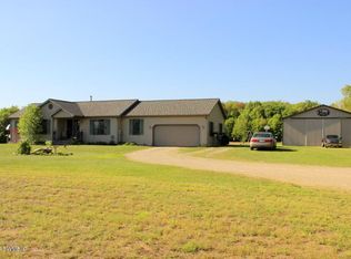 1750 Jeffery Rd, Jonesville, MI 49250