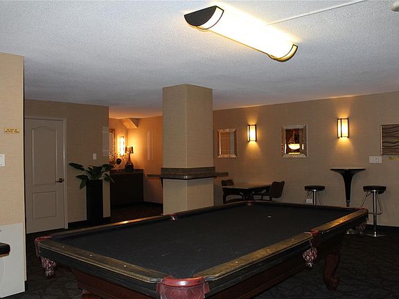 3rd image of 1020 15th St APT 9H