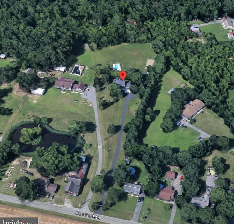 1st image of 639 Deer Track Ln