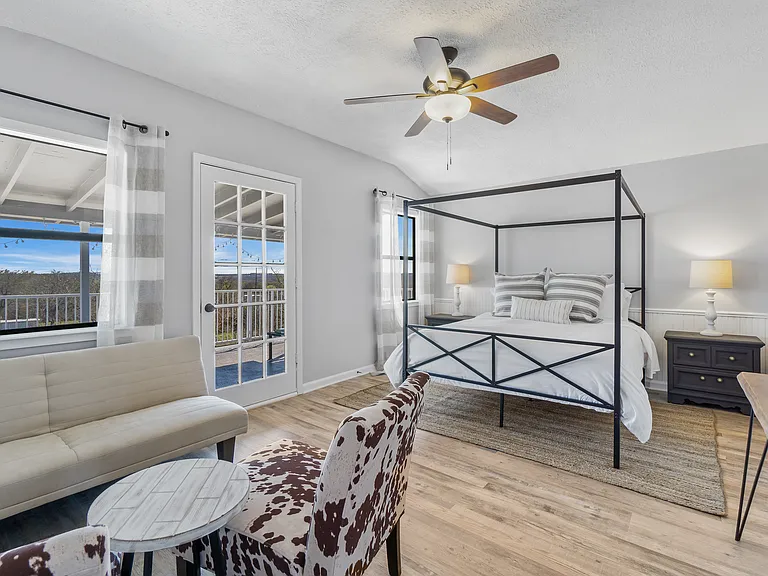 1353 Friendship Rd — Photo 13