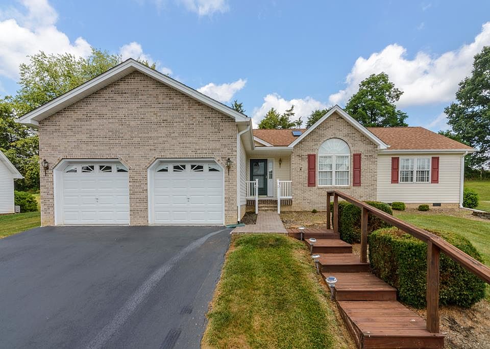 1st image of 18693 Grahams Dr