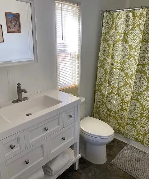 Primary Bathroom ensuite