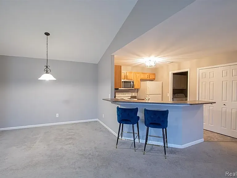 51602 Stern Ln — Photo 4