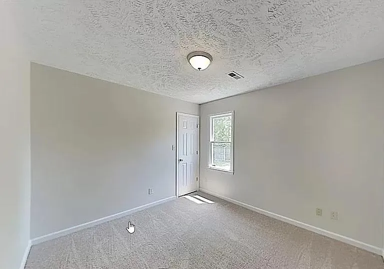 6324 Chagrin Rd — Photo 8