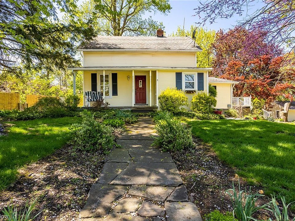 172 N Lake St, Amherst, OH 44001 Zillow