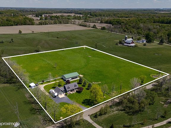 3rd image of 11769 Bell Rd