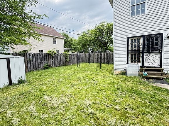 4th image of 16809 Langly Ave