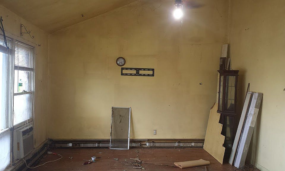 2nd image of 1722 Aspen Ln