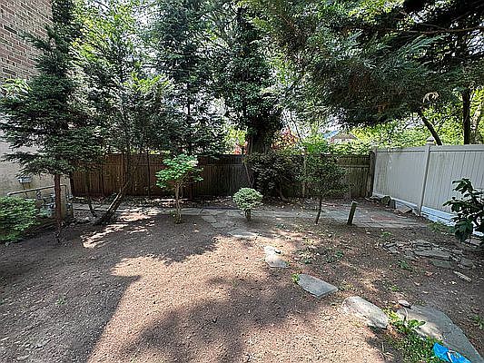 3rd image of 6015 Spencer Ave Floor 1