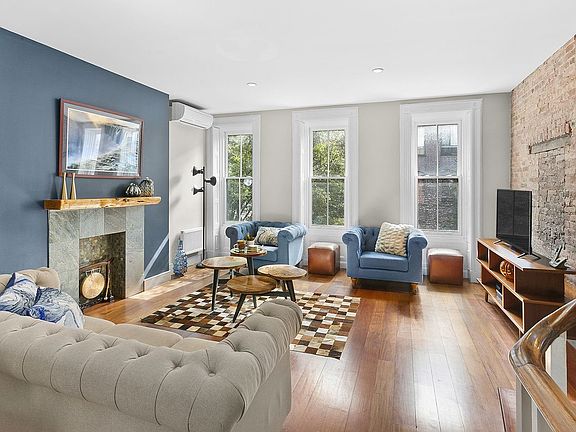 2nd image of 423 12th St