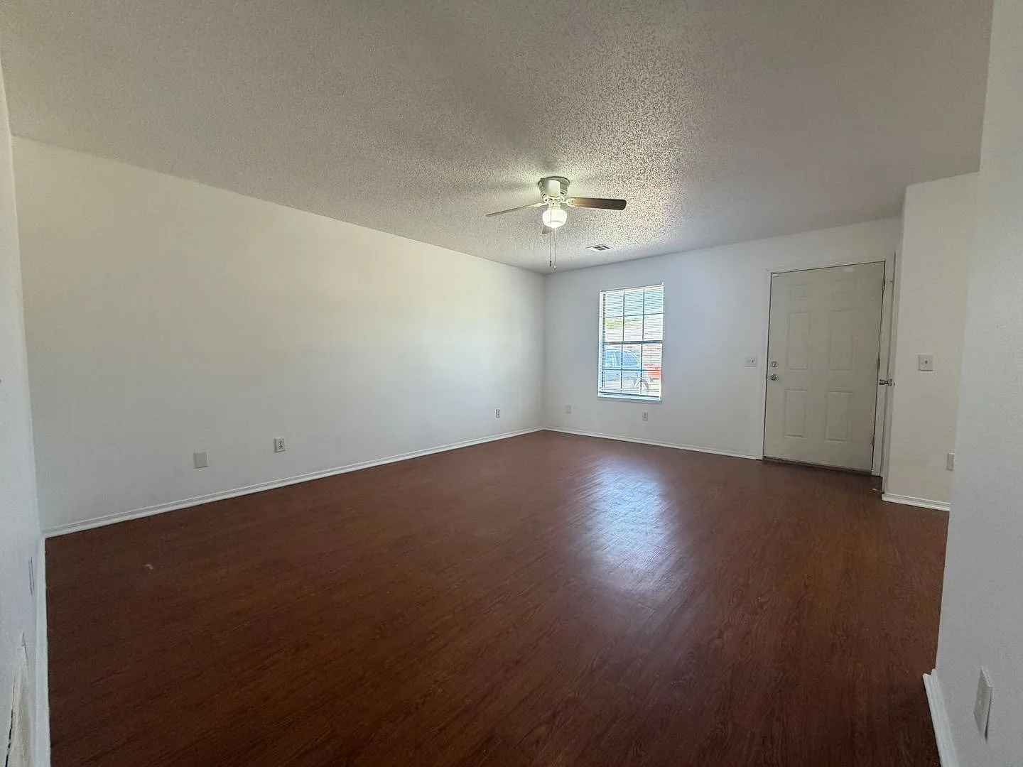 505 SE A Street -Kaitlyn — Photo 3