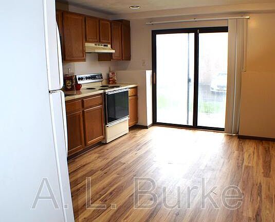 4th image of 3540 Smith Dr APT 6