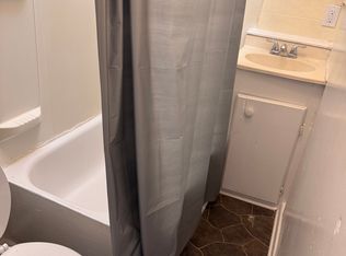 1622 Niagara St #4, Niagara Falls, NY 14303