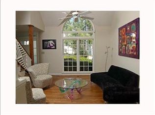 110 Waterfall Ct, Cary, NC 27513