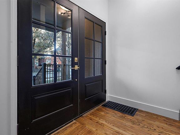 2nd image of 7415 Elm Ave