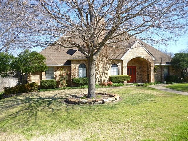 1st image of 631 Meadowbrooke Pl
