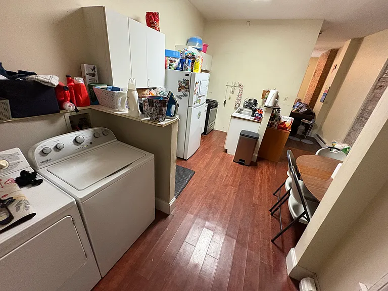 2254 Wheeler St — Photo 5