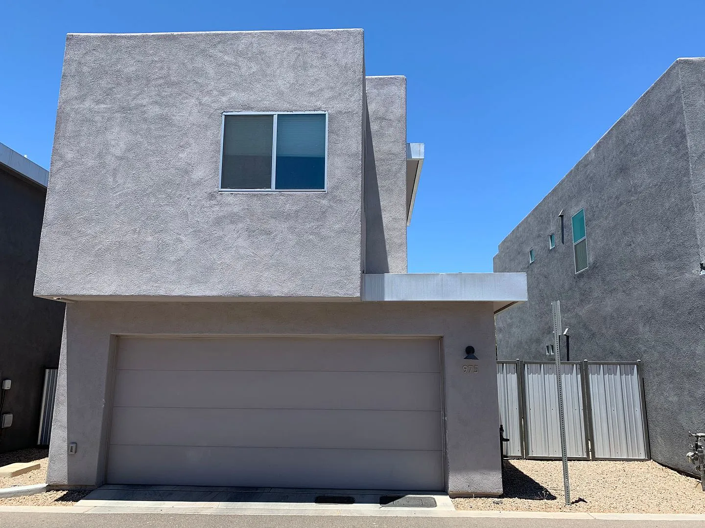 2 bedroom 3 bath — Photo 1