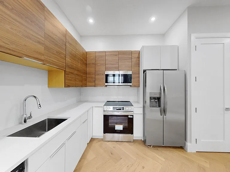 1 Jackson St #201 — Photo 4