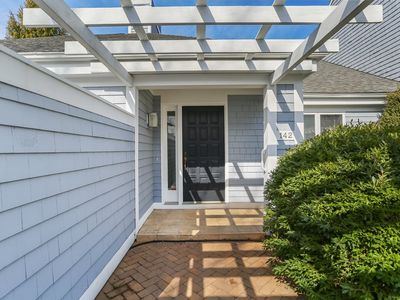 142 Lansdowne #142, Westport, CT, 06880