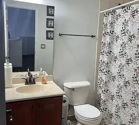 5th image of 144 Blue Grotto Dr