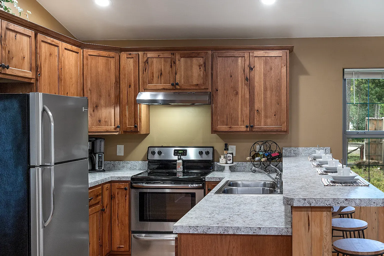 2 bed, 1000 sqft, $2,000 — Photo 4
