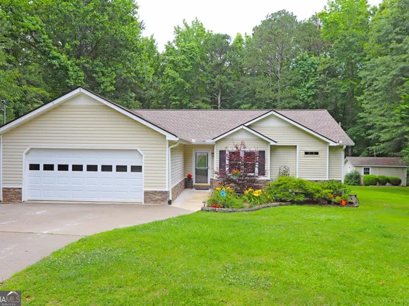 50 Dahlia Ct, Carrollton, GA 30116