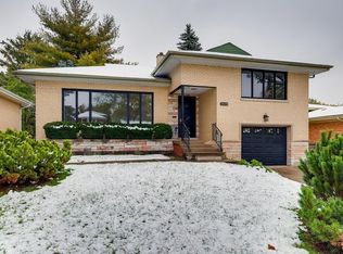 2439 Hawthorne Ave, Westchester, IL