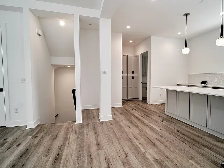 519 Fulton St — Photo 23