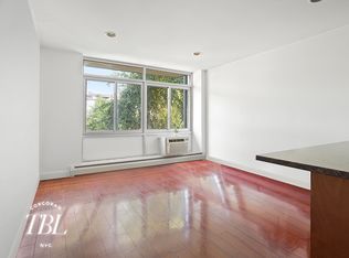10-25 47th Rd #R2, Long Island City, NY 11101