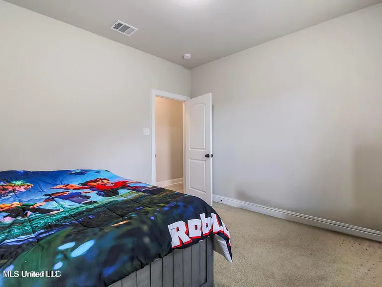 3700 Victor Ln — Photo 19