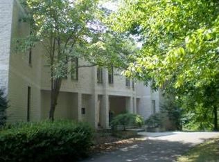 629 Potomac River Rd, Mclean, VA 22102