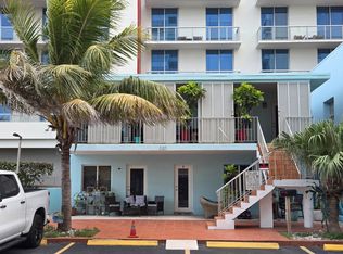 320 Indiana St, Hollywood, FL 33019