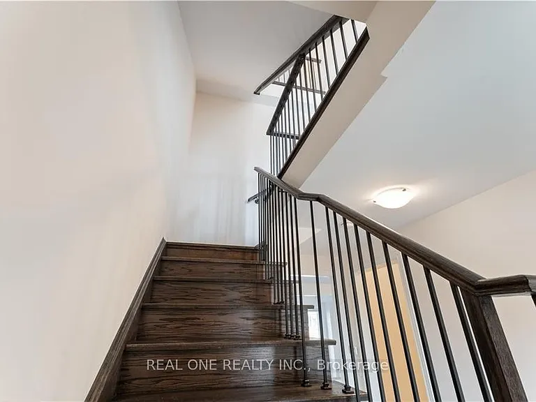 335 Raymond Rd — Photo 13
