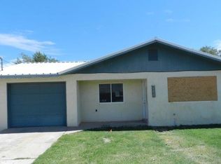 402 S 3rd St, Belen, NM 87002