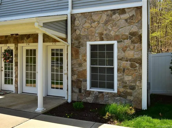 28 Armstrong Road #C13, Coventry, CT 06238