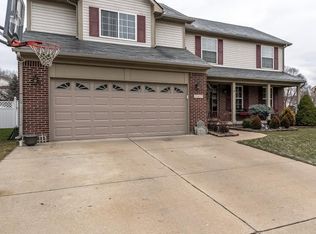 21427 Hildebrandt Dr #126, Brownstown, MI 48134