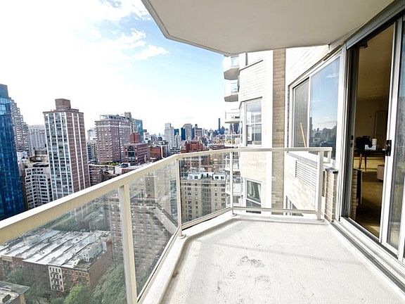 3rd image of 1408 2nd Ave #28A