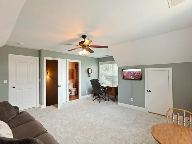 4823 Trevino Ct — Photo 11