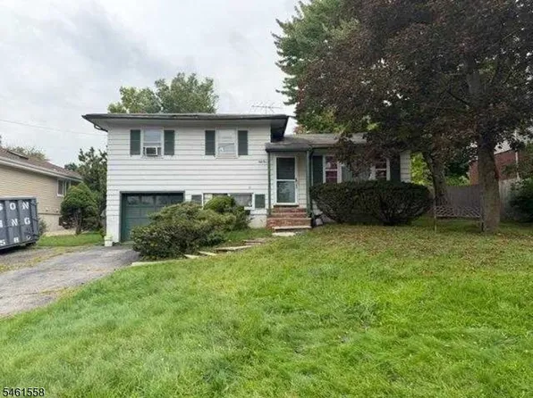 55 Grand Ave, Hanover Twp., NJ 07927
