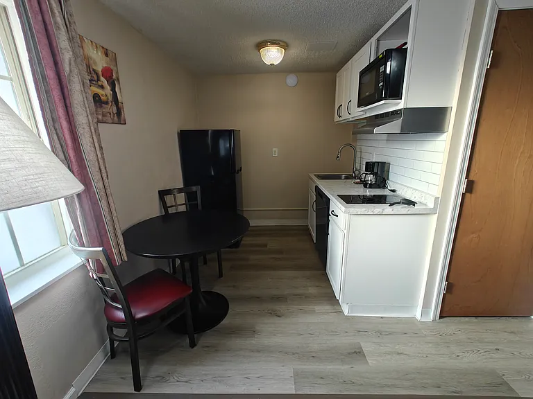 Presque Isle Extended Stay Suites — Photo 64