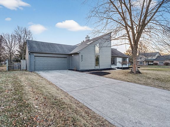 2nd image of 897 Nevelle Ln