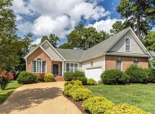 8843 Torrey Pines Dr, Chesterfield, VA 23832
